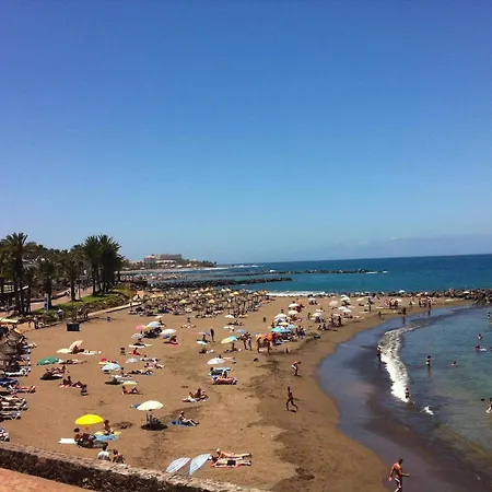 Las Americas -1 Minute From The Beach 公寓