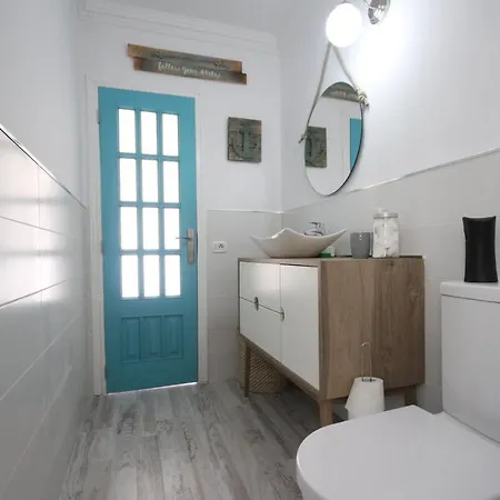 Las Americas -1 Minute From The Beach *