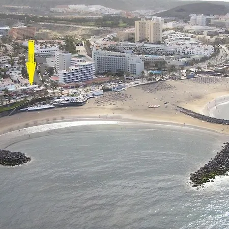 Las Americas -1 Minute From The Beach Daire